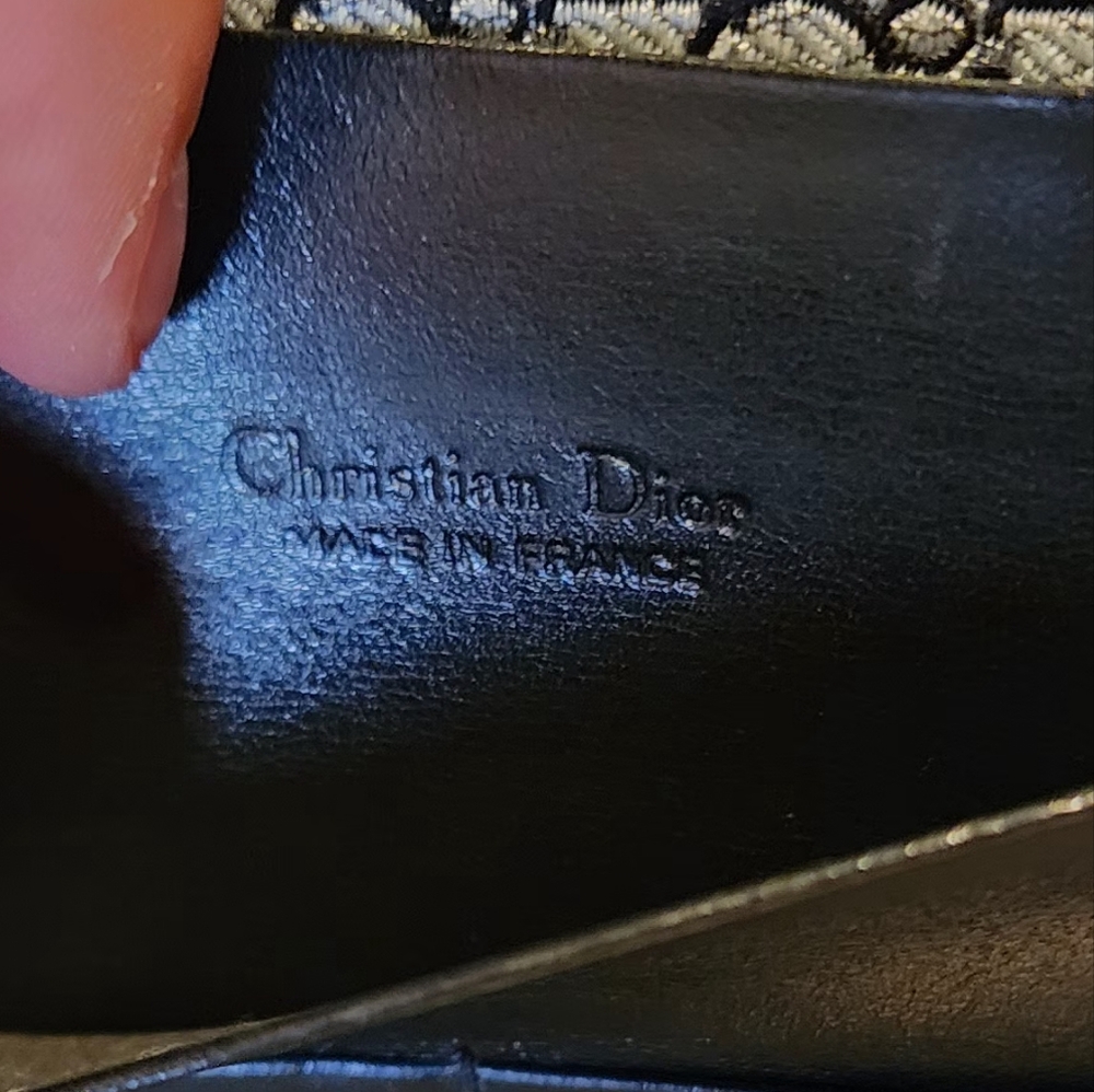 Black Leather Men's Wallet - Picture 5 of 6